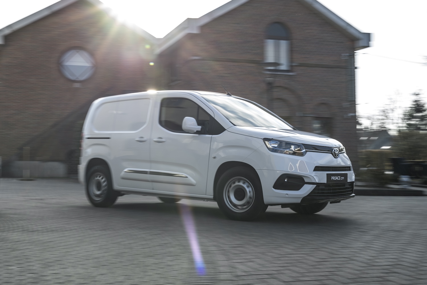 Van Reviews | Can I purchase a van as my first vehicle? | CompleteVan.ie