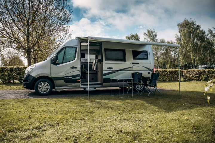 Van Reviews | Worth buying a high-mileage camper? | CompleteVan.ie