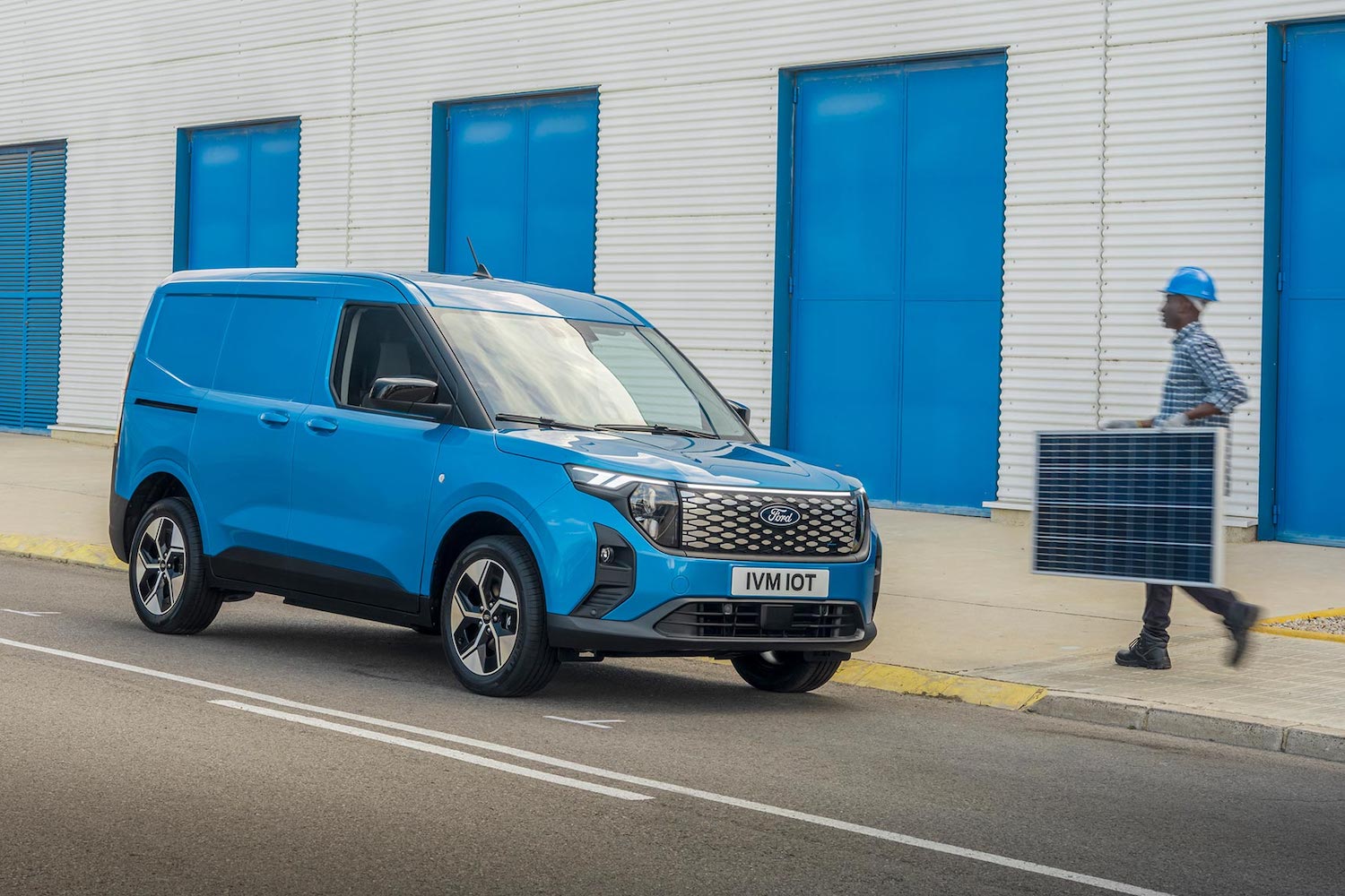 Van News | New Ford E-Transit Courier revealed | CompleteVan.ie
