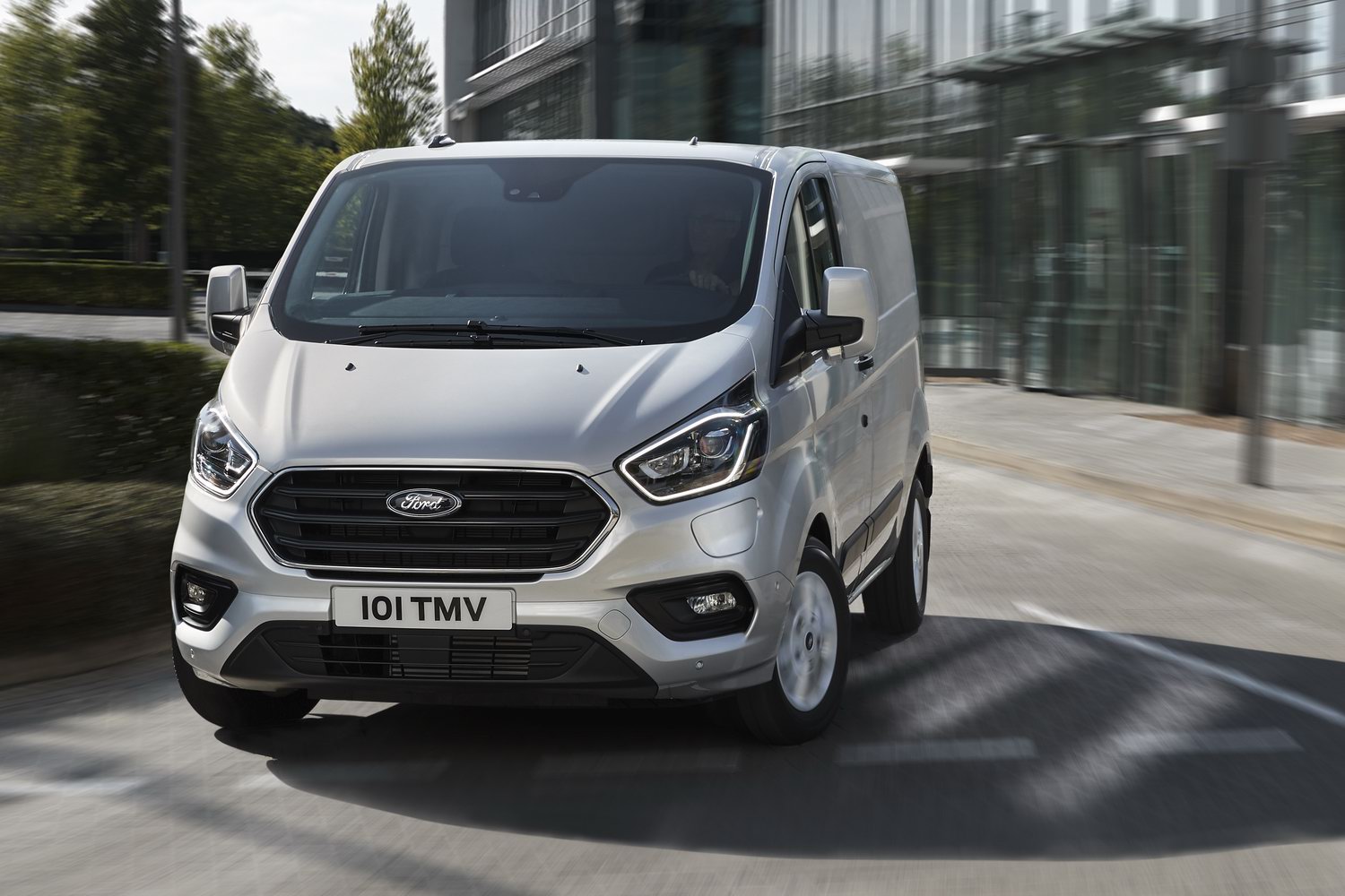 Van News | Ford Transit Custom PHEV (2021) | CompleteVan.ie
