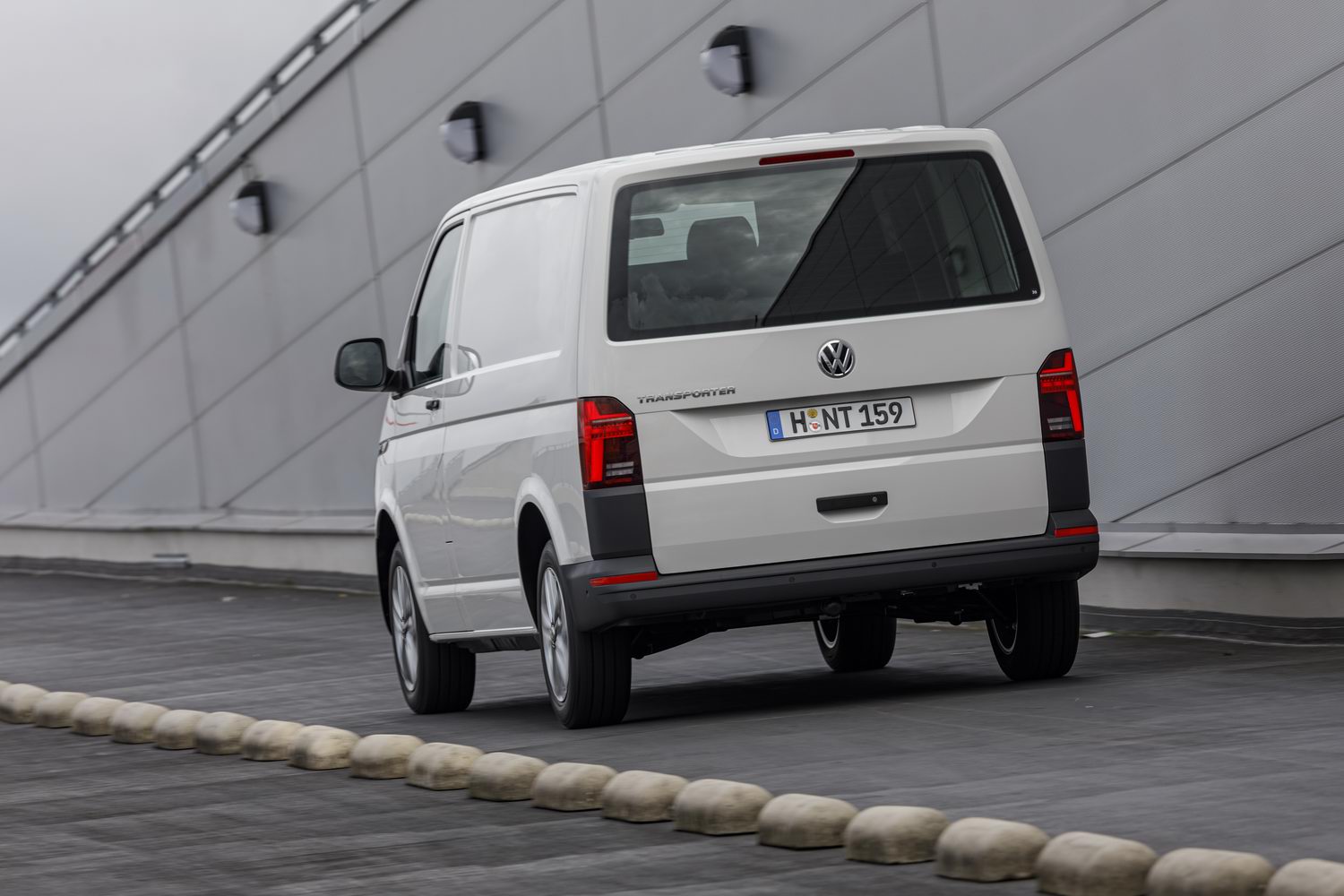 2021 Volkswagen Multivan T6.1 review